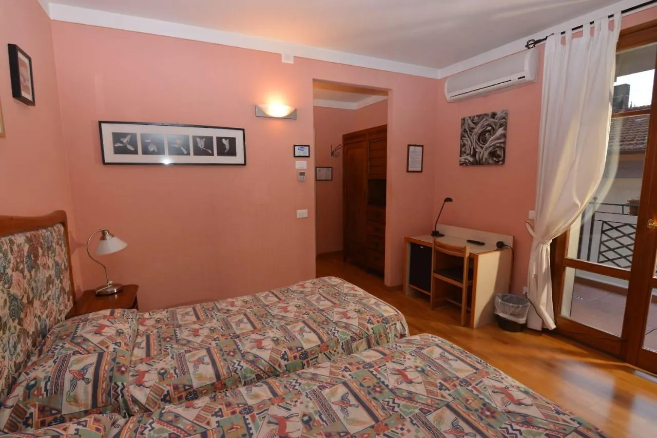 Отель Albergo Casa Al Sole Греве-ин-Кьянти